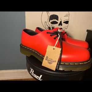 Doc Martens' classic, 3-eye 1461